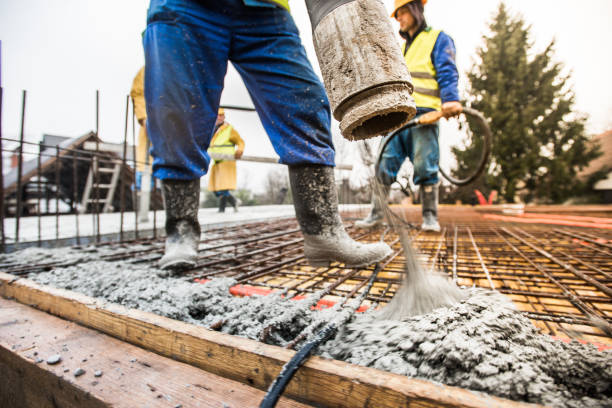 Best Concrete Pool Decks in Yaeyville, NC